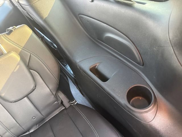 Used 2018 Chrysler Pacifica Touring-L Plus w/ Advanced Safetytec Group FWD image 28