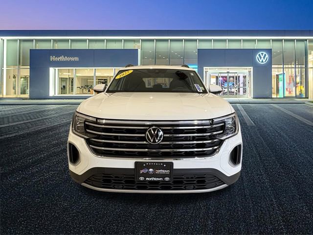 Used 2025 Volkswagen Atlas SE image 5
