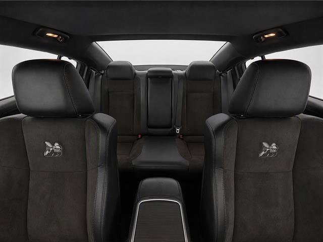 Used 2016 Dodge Charger R/T Scat Pack w/ Technology Group RWD image 14