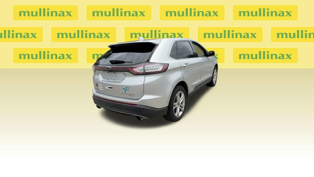 Used 2018 Ford Edge Titanium image 35