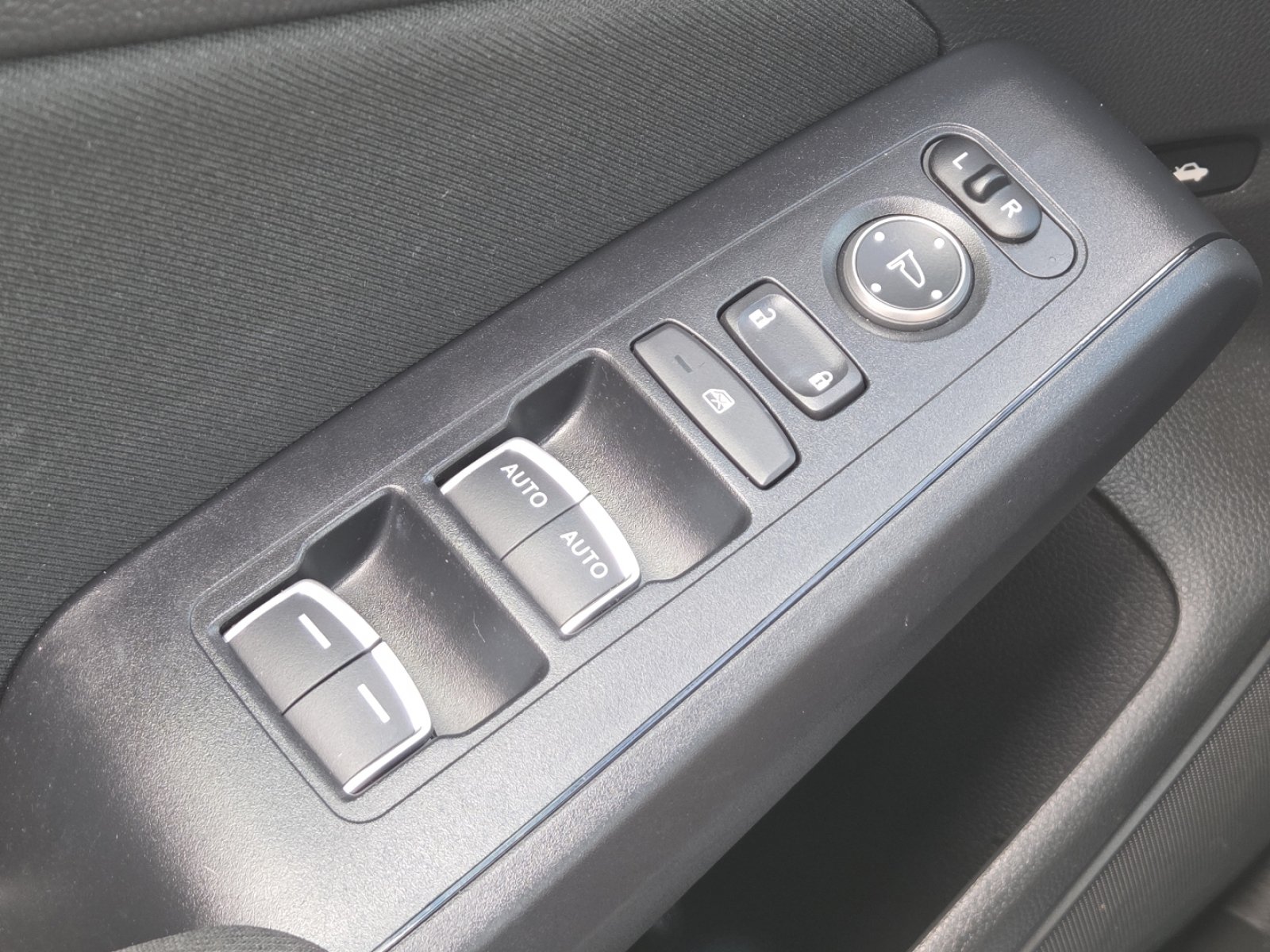 Used 2024 Honda Civic Sport image 25