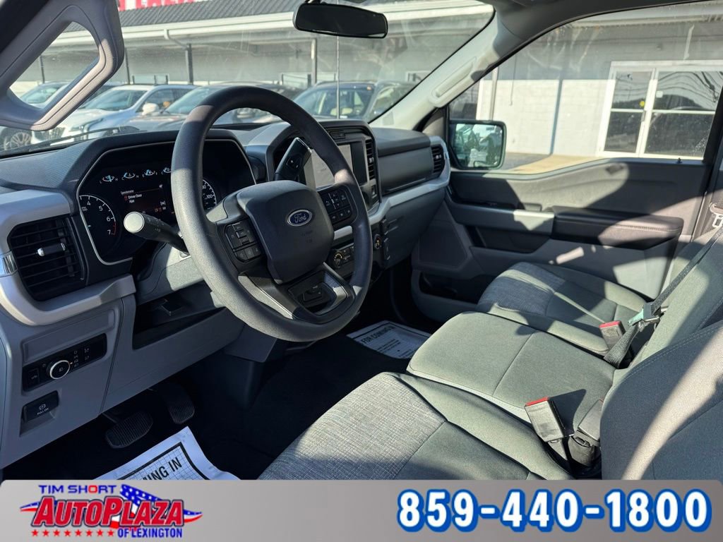 Used 2023 Ford F150 XLT image 3