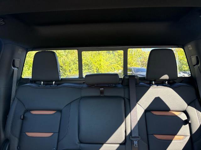 New 2026 GMC Sierra 2500 AT4 image 10