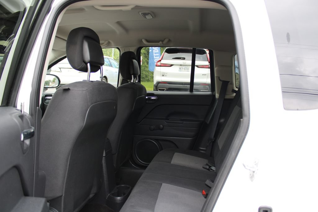 Used 2014 Jeep Compass Sport AWD/4WD image 14