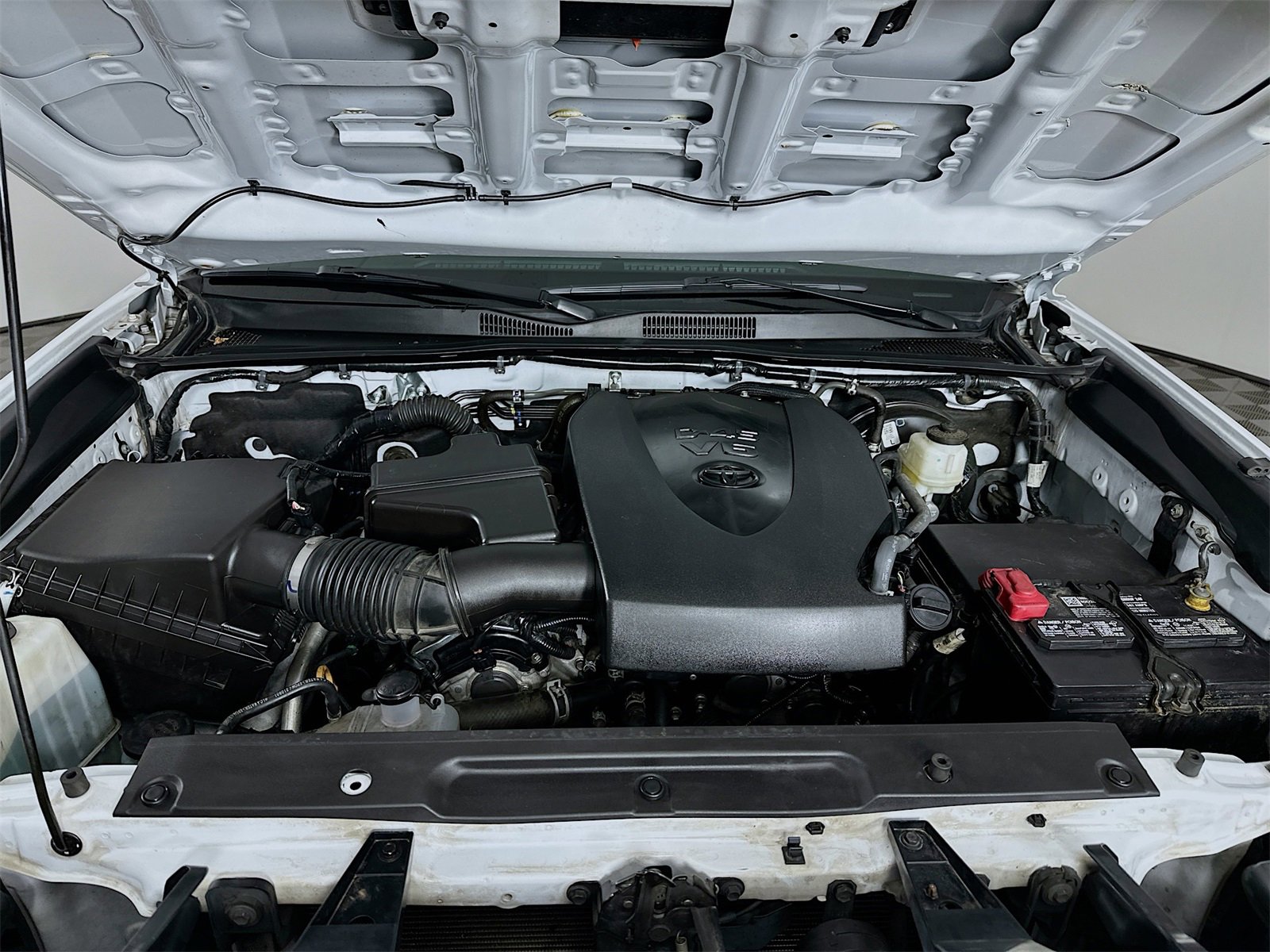 Certified 2022 Toyota Tacoma TRD Sport image 28