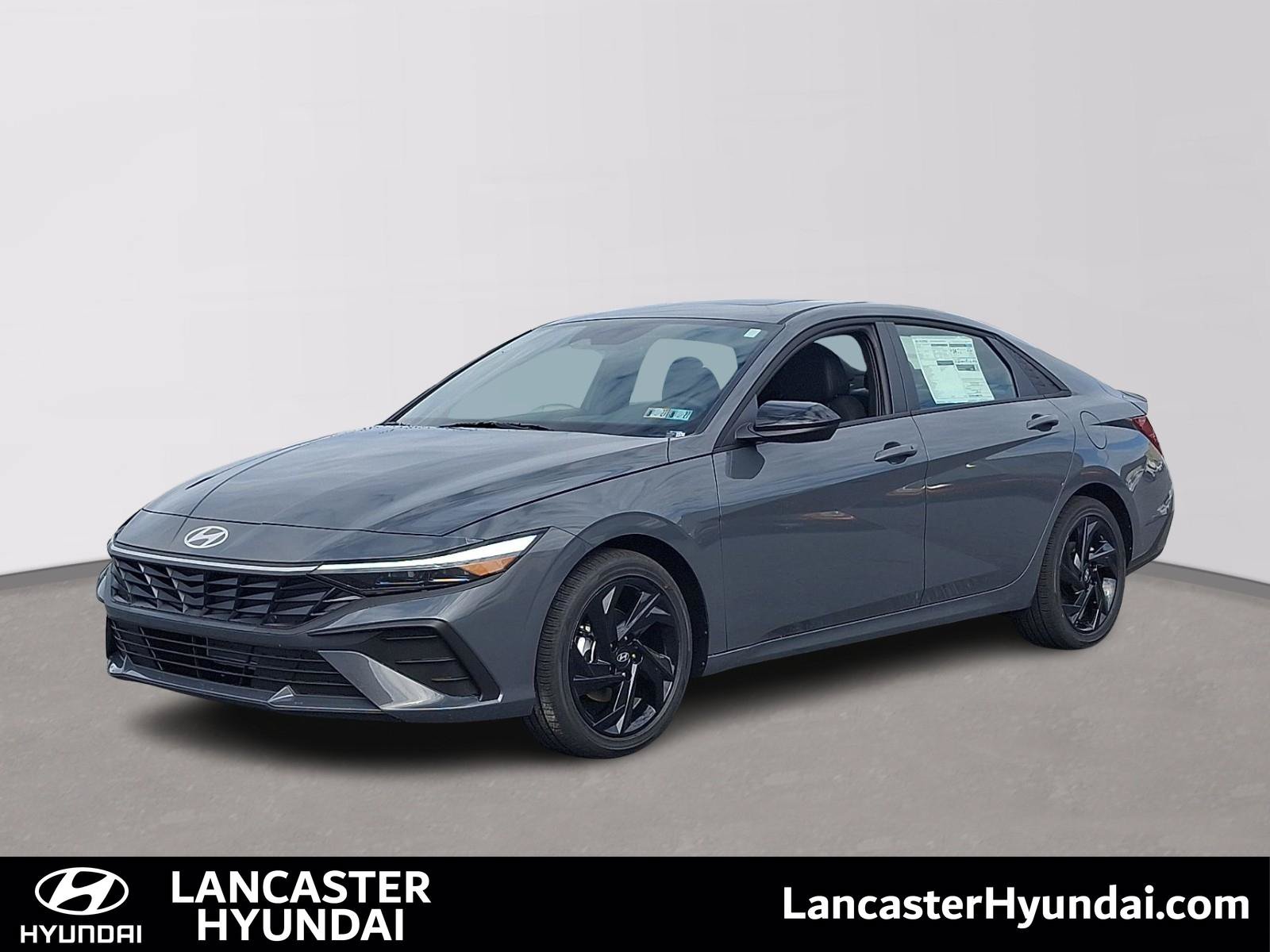 New 2026 Hyundai Elantra SEL Sport FWD image 1