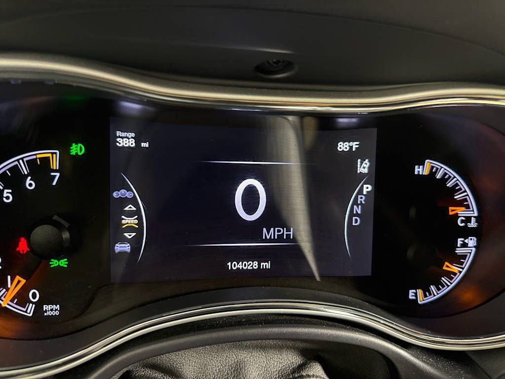 Used 2018 Jeep Grand Cherokee Summit image 27