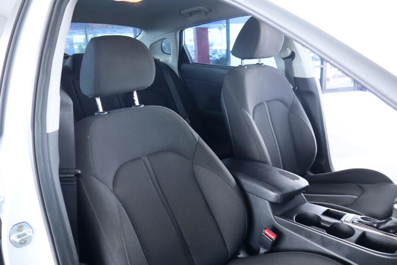 Used 2018 Kia Optima LX FWD image 35