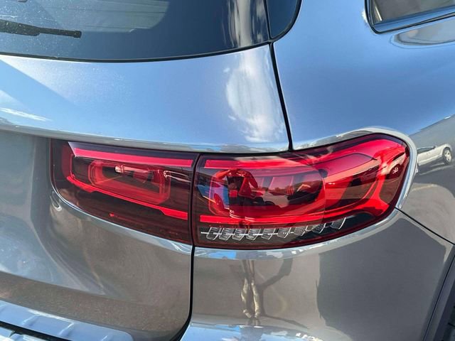 Used 2023 Mercedes-Benz GLB 250 image 12