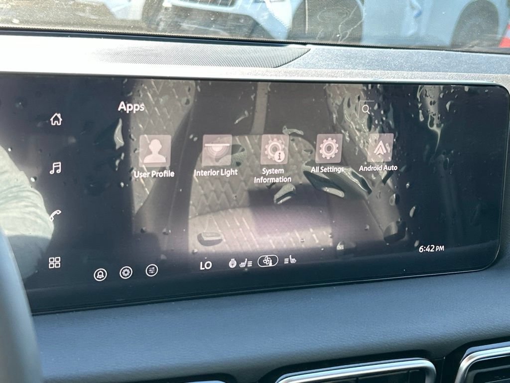 New 2026 Nissan Sentra SV w/ SV Convenience Package FWD image 32