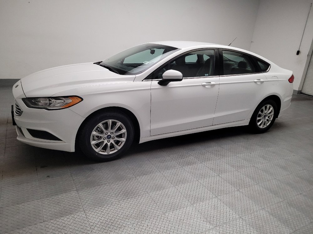 Used 2017 Ford Fusion S FWD image 2