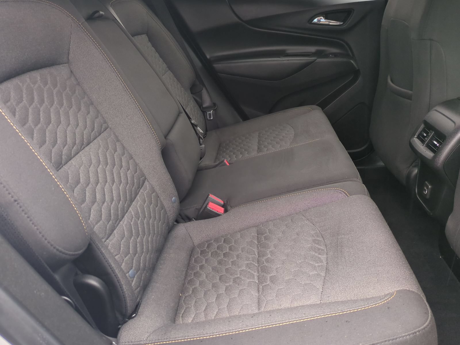 Used 2020 Chevrolet Equinox LT FWD image 21
