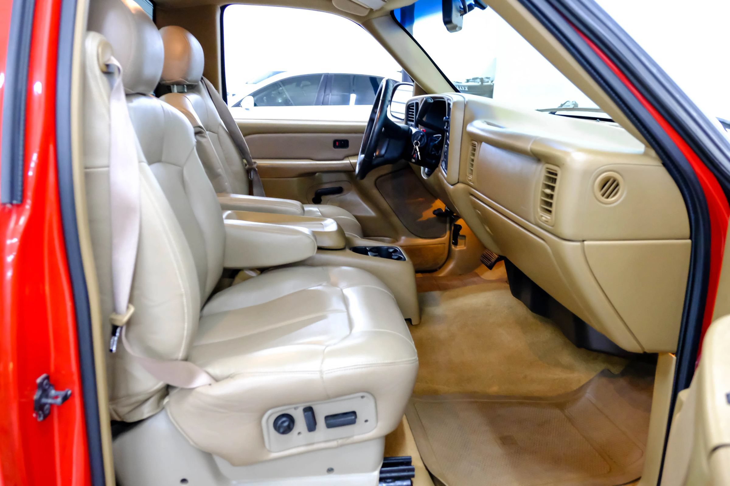 Used 1999 Chevrolet Silverado 1500 LS w/ Firm Ride Suspension Pkg RWD image 24