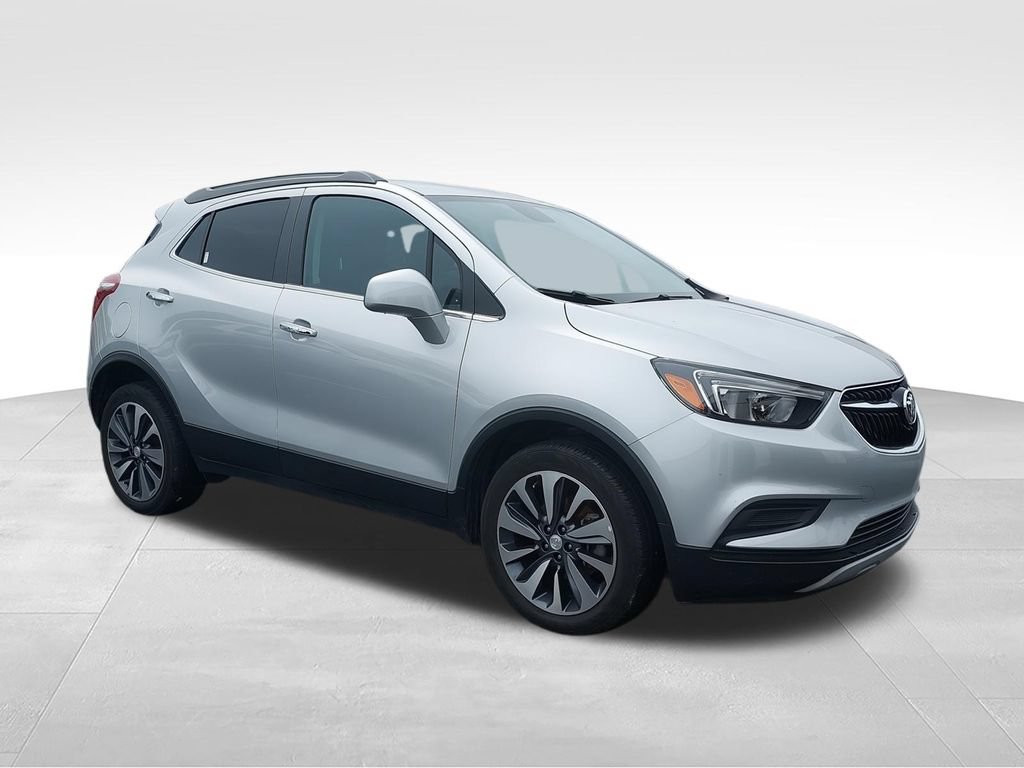 Used 2022 Buick Encore Preferred w/ Safety Package FWD image 2