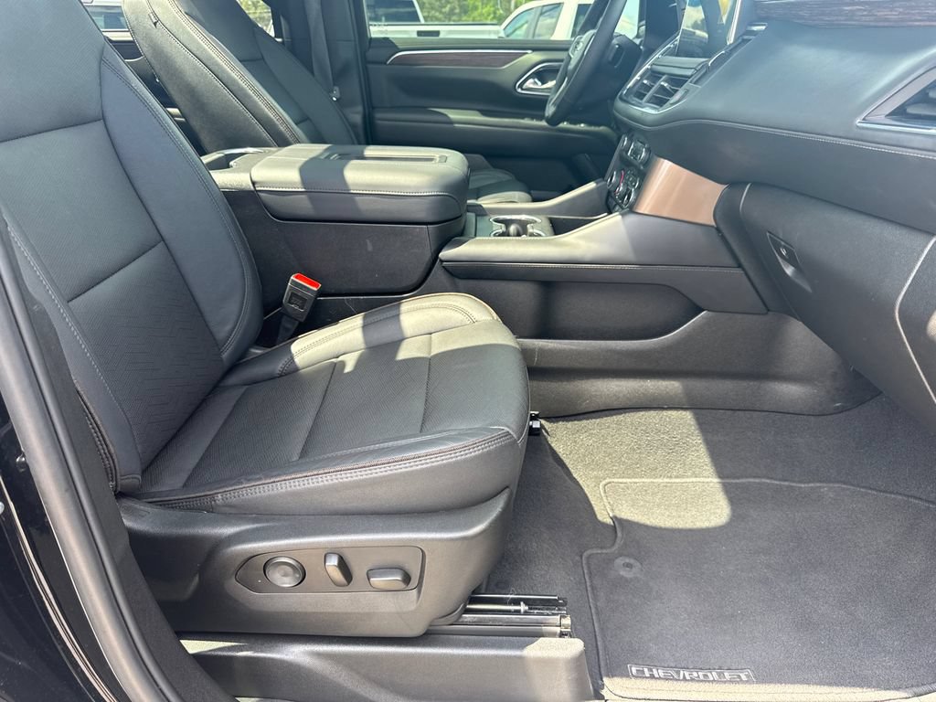 Used 2023 Chevrolet Tahoe High Country w/ Max Trailering Package AWD/4WD image 14