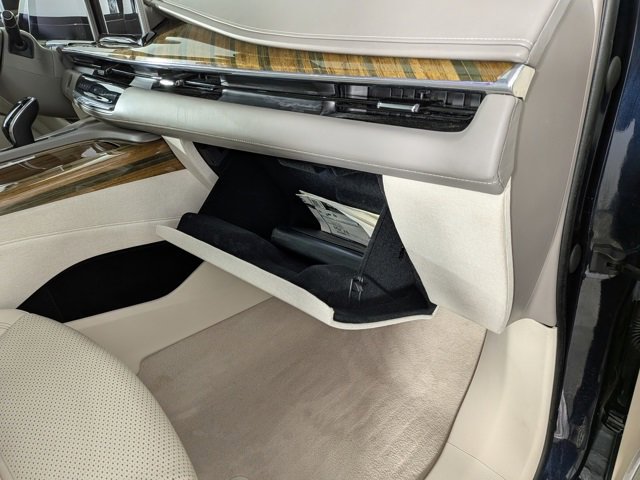 Used 2021 Cadillac Escalade ESV Sport Platinum image 38