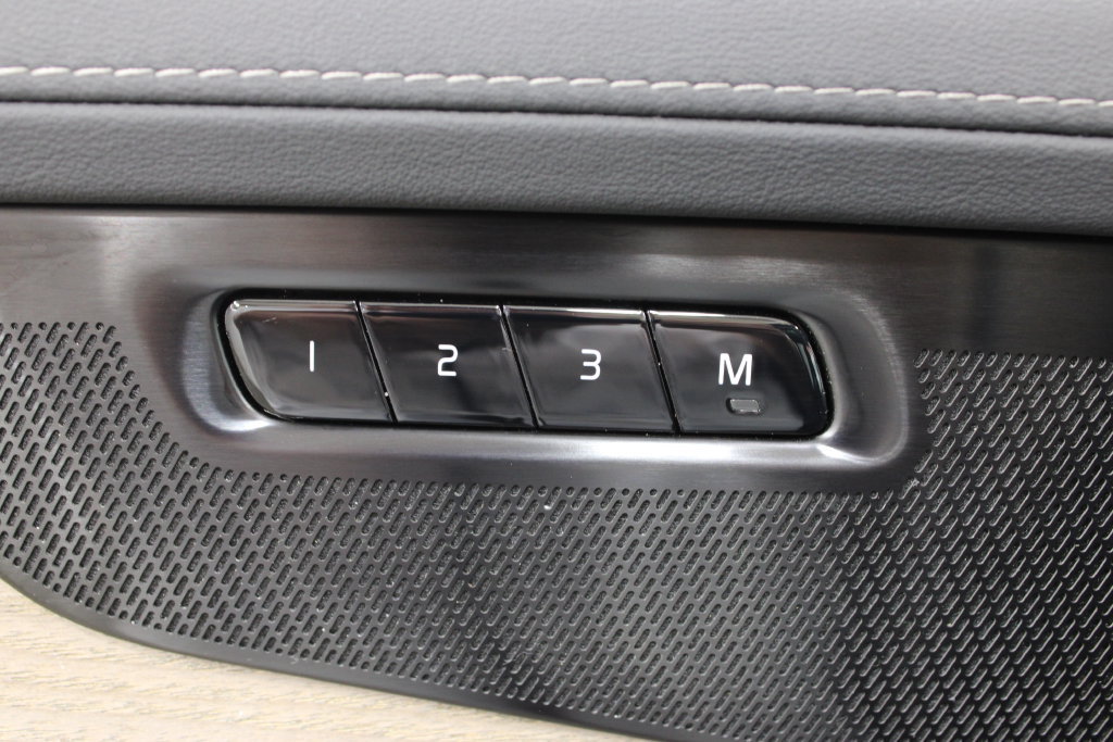 Used 2026 Volvo XC90 B6 Plus AWD/4WD image 20