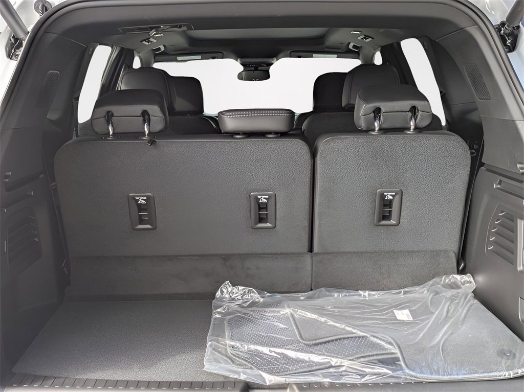 New 2025 Buick Enclave Sport Touring w/ Super Cruise Package image 6