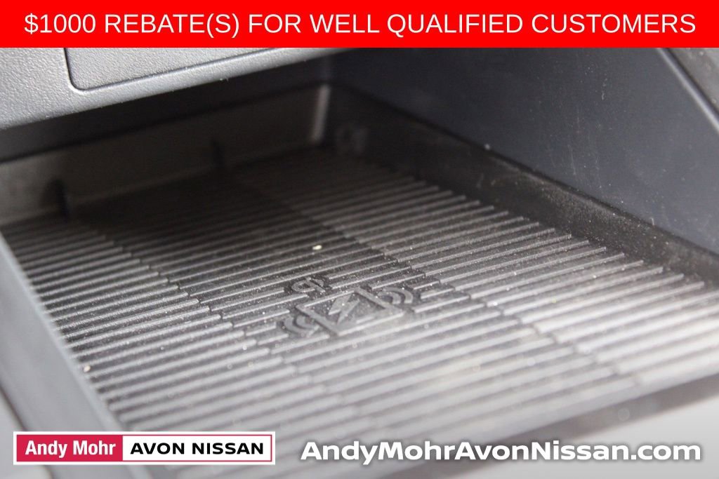 New 2026 Nissan Kicks SR image 28