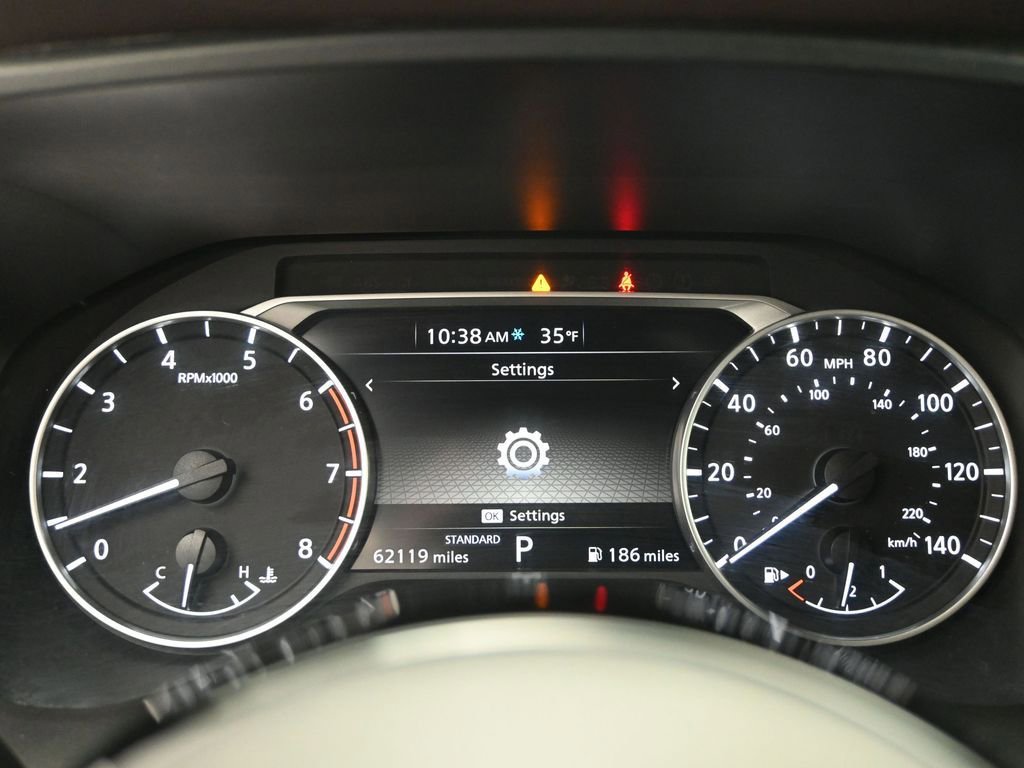 Used 2023 Nissan Rogue SV image 16