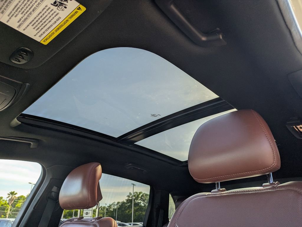 Used 2017 Lincoln MKX Reserve FWD image 13