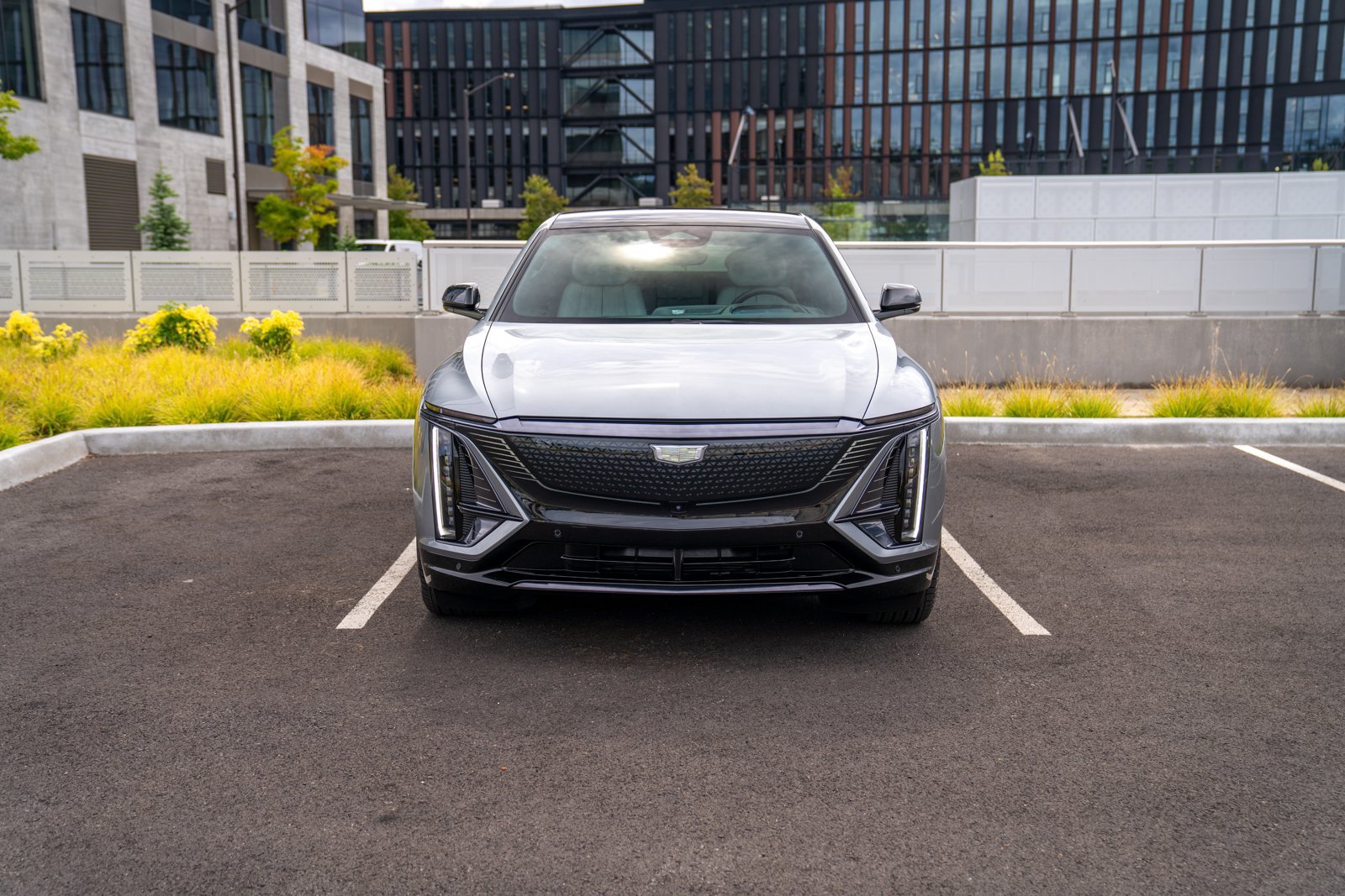 Used 2026 Cadillac Lyriq Signature Sport AWD/4WD image 6