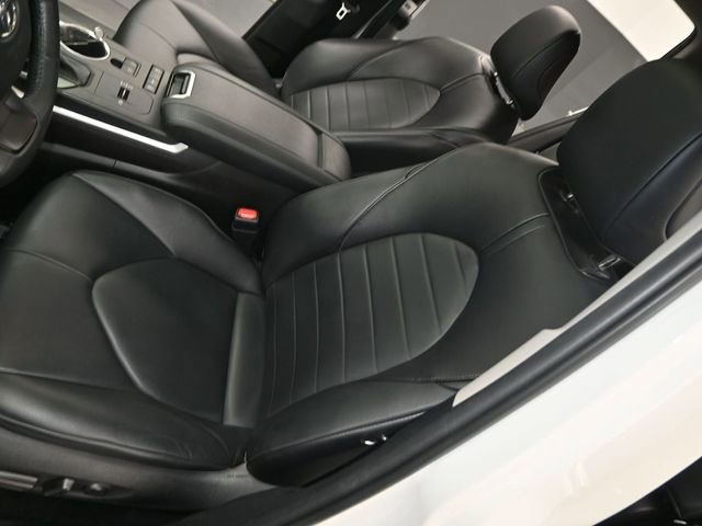 Used 2022 Toyota Highlander XLE image 6