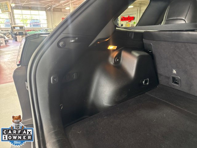Used 2019 Jeep Cherokee Limited w/ Technology Group AWD/4WD image 23