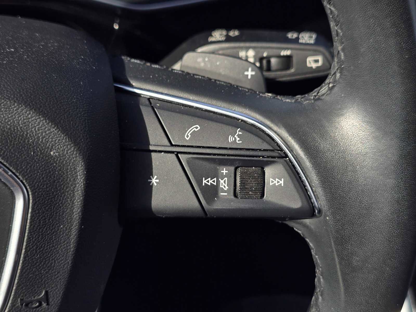 Used 2024 Audi Q7 2.0T Premium Plus image 35