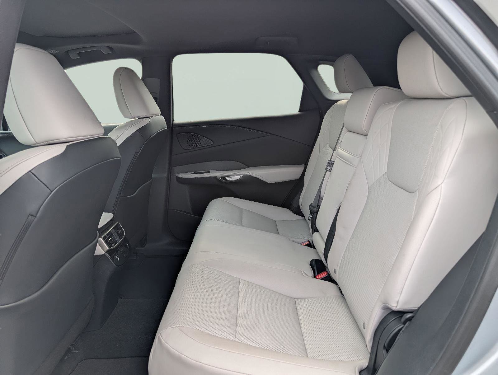 Used 2023 Lexus RX 350h w/ Cold Area Package AWD/4WD image 17