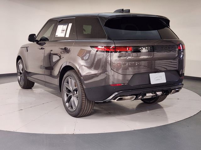 New 2026 Land Rover Range Rover Sport SE image 6