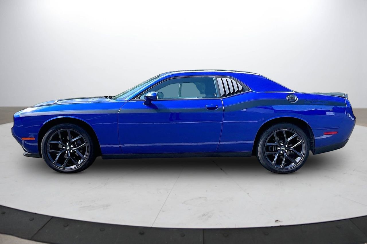 Used 2021 Dodge Challenger SXT w/ Blacktop Package RWD image 5