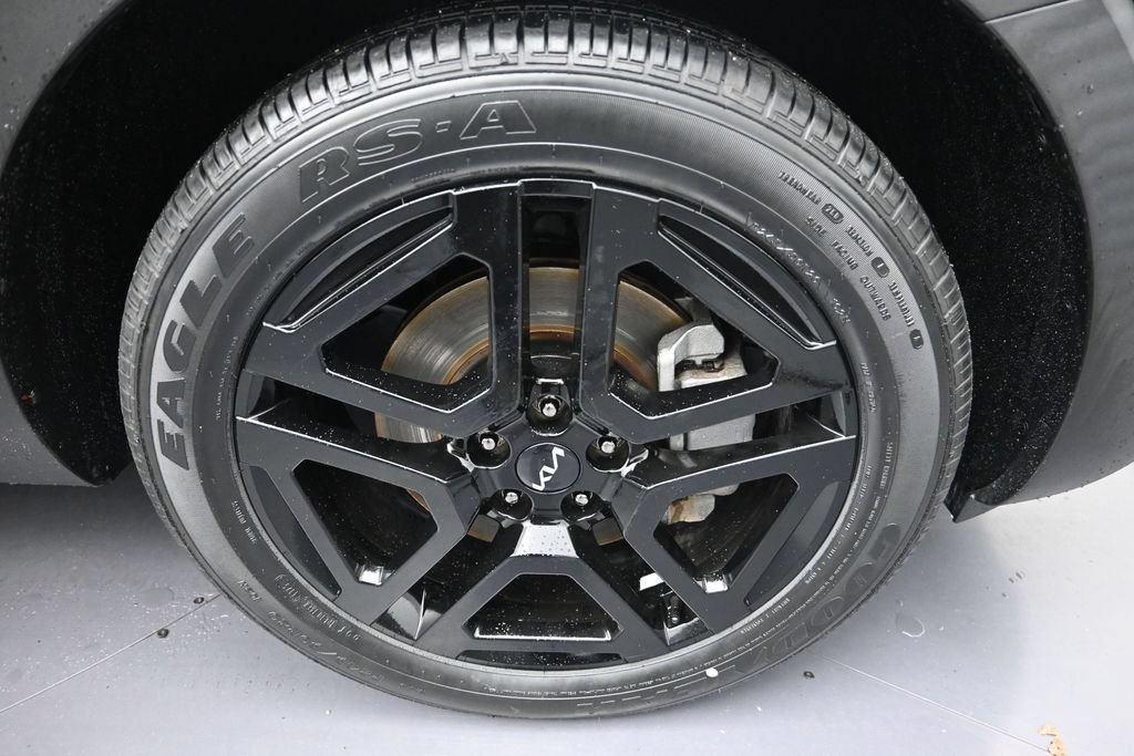 Used 2023 Kia Telluride SX X-Line AWD/4WD image 9