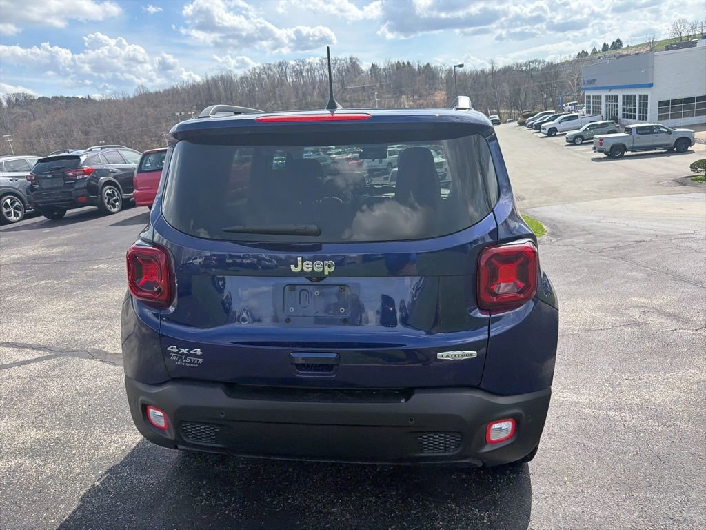 Used 2021 Jeep Renegade Latitude w/ Luxury Group I image 5