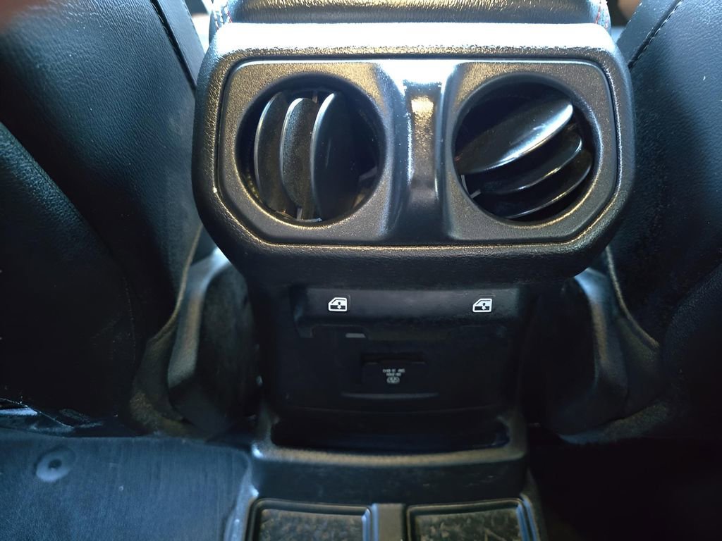 Used 2020 Jeep Wrangler Unlimited Rubicon AWD/4WD image 29