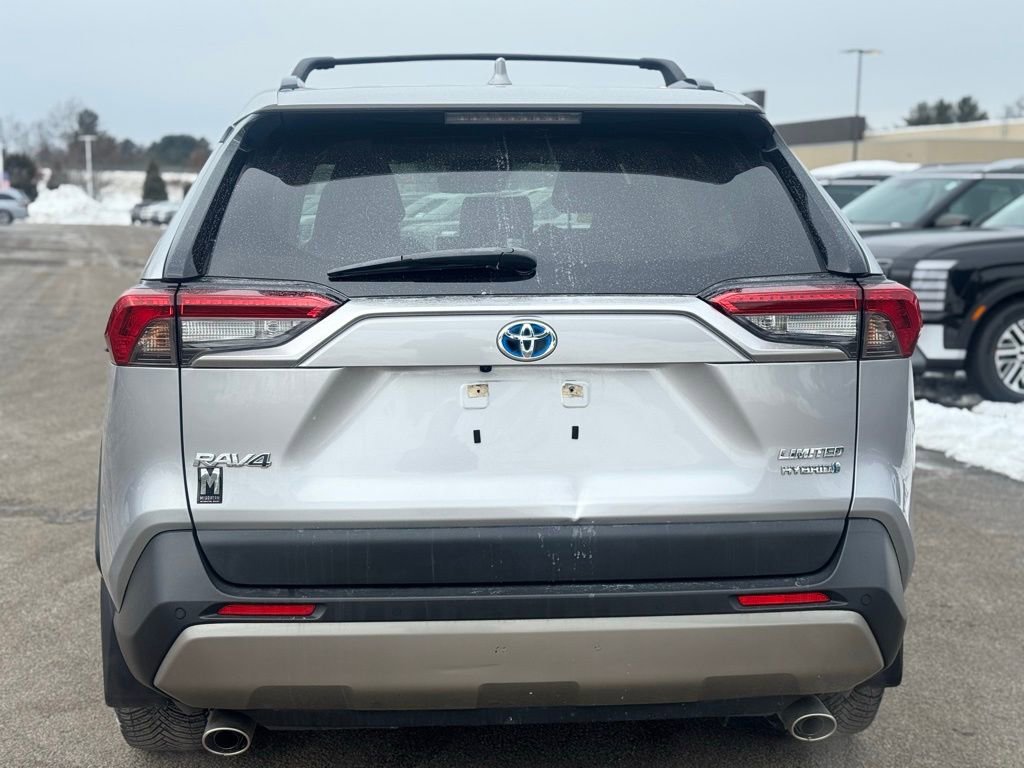 Used 2022 Toyota RAV4 Limited image 7