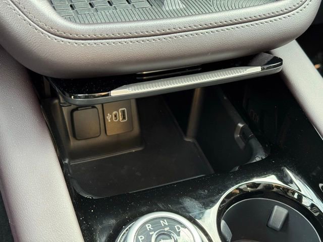 Certified 2025 Ford Explorer Platinum w/ Ultimate Package image 19