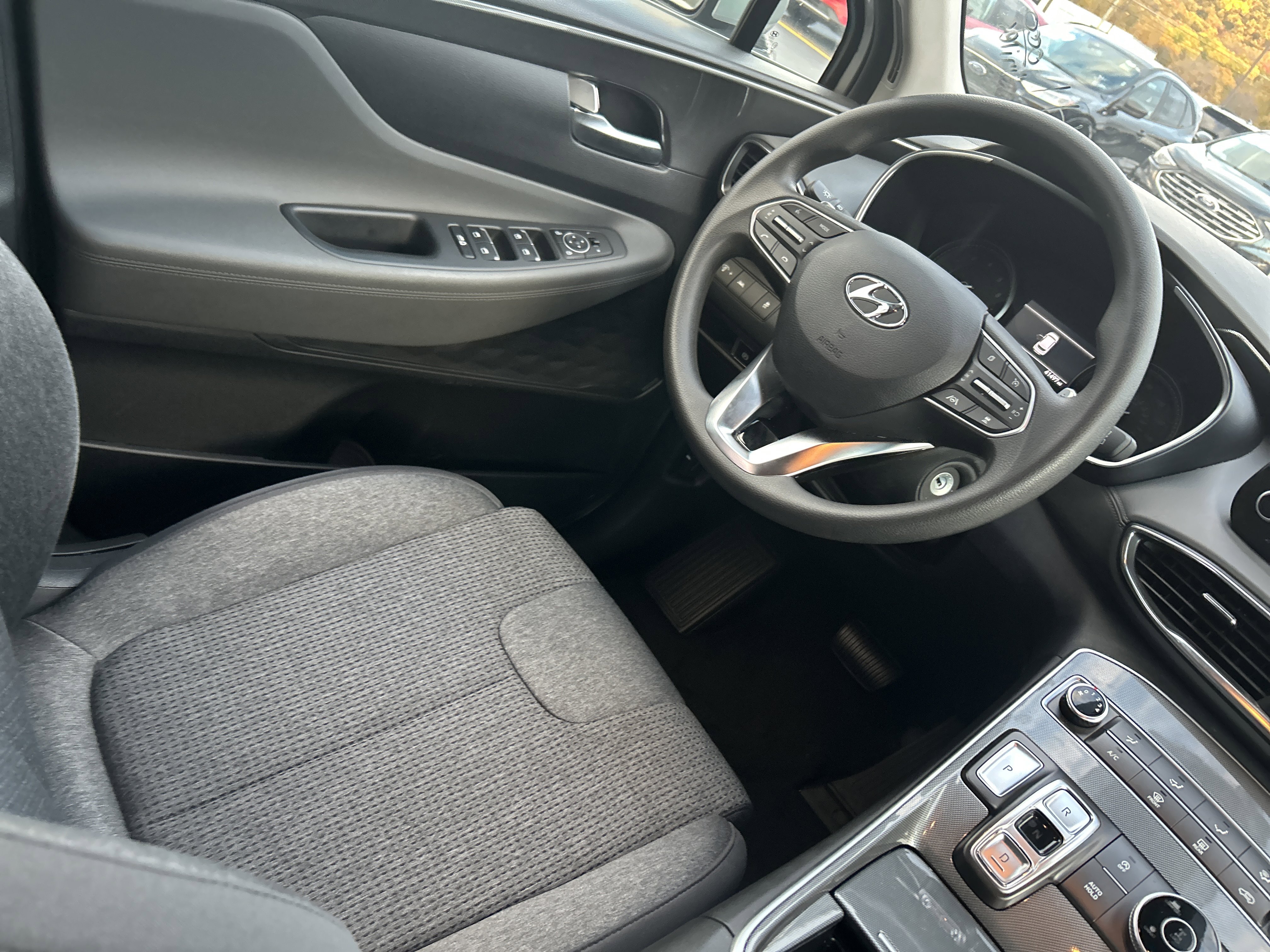 Used 2023 Hyundai Santa Fe SE image 40