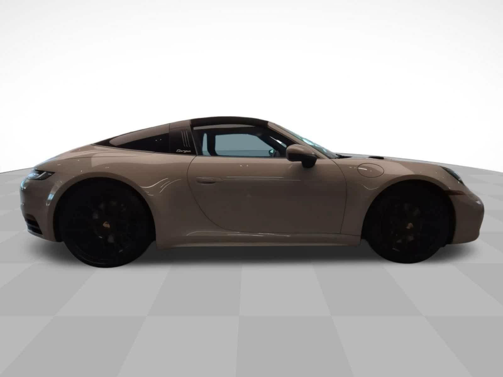 Used 2023 Porsche 911 Targa 4S AWD/4WD image 4