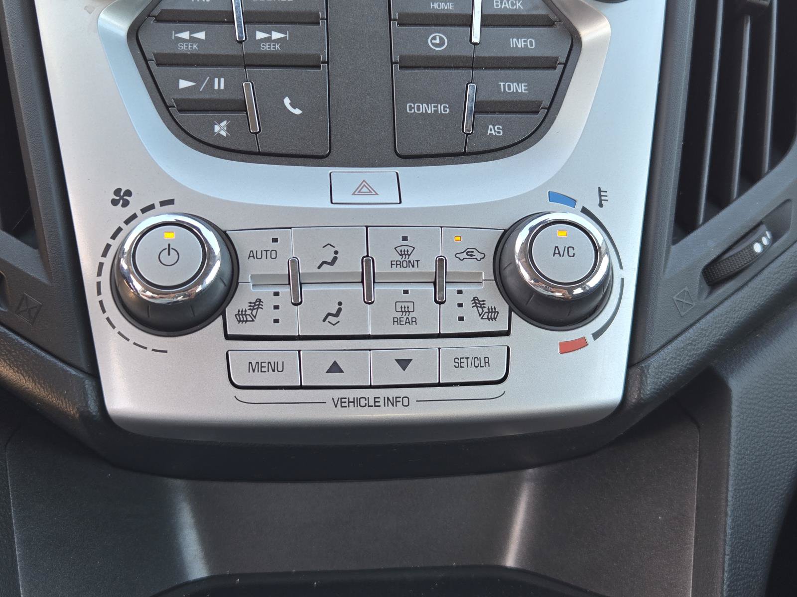 Used 2017 Chevrolet Equinox LT w/ Convenience Package FWD image 11
