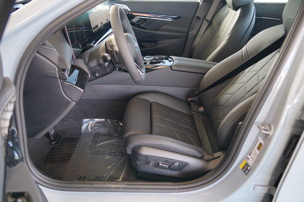 New 2026 BMW i5 eDrive40 w/ Executive Package image 10