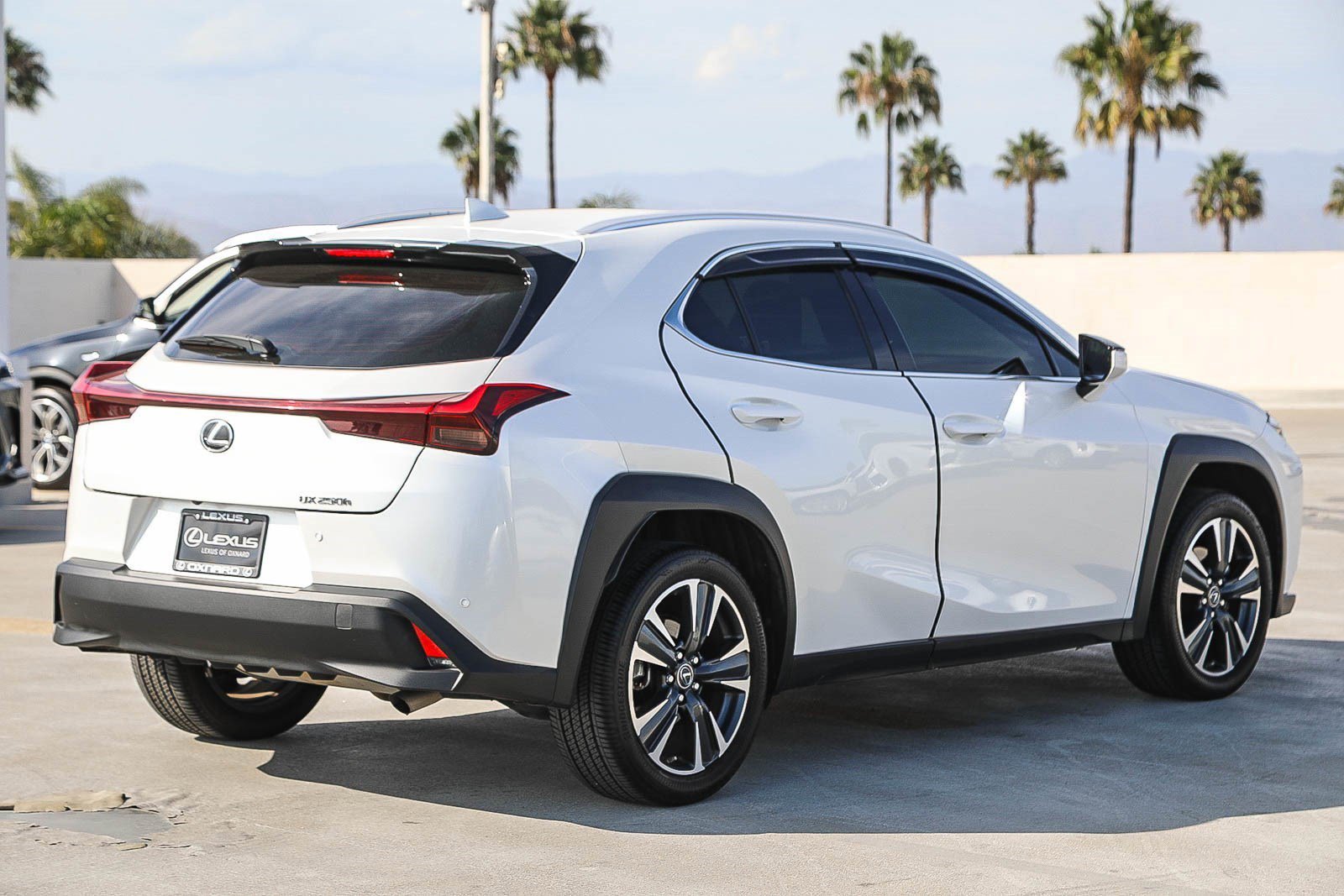 Used 2024 Lexus UX 250h FWD image 7
