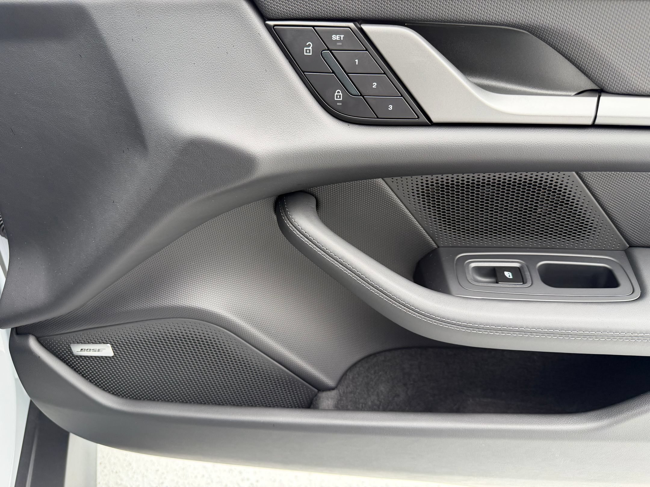 New 2026 Porsche Taycan AWD/4WD image 12
