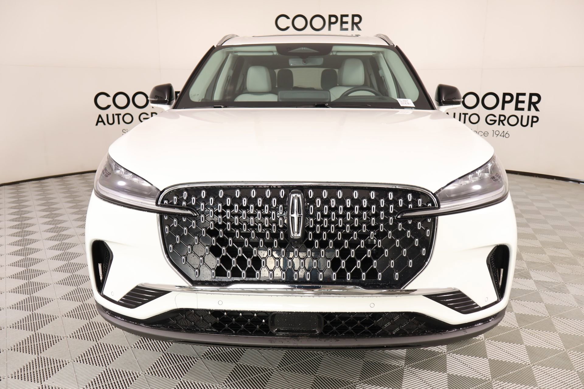 New 2026 Lincoln Aviator AWD image 9