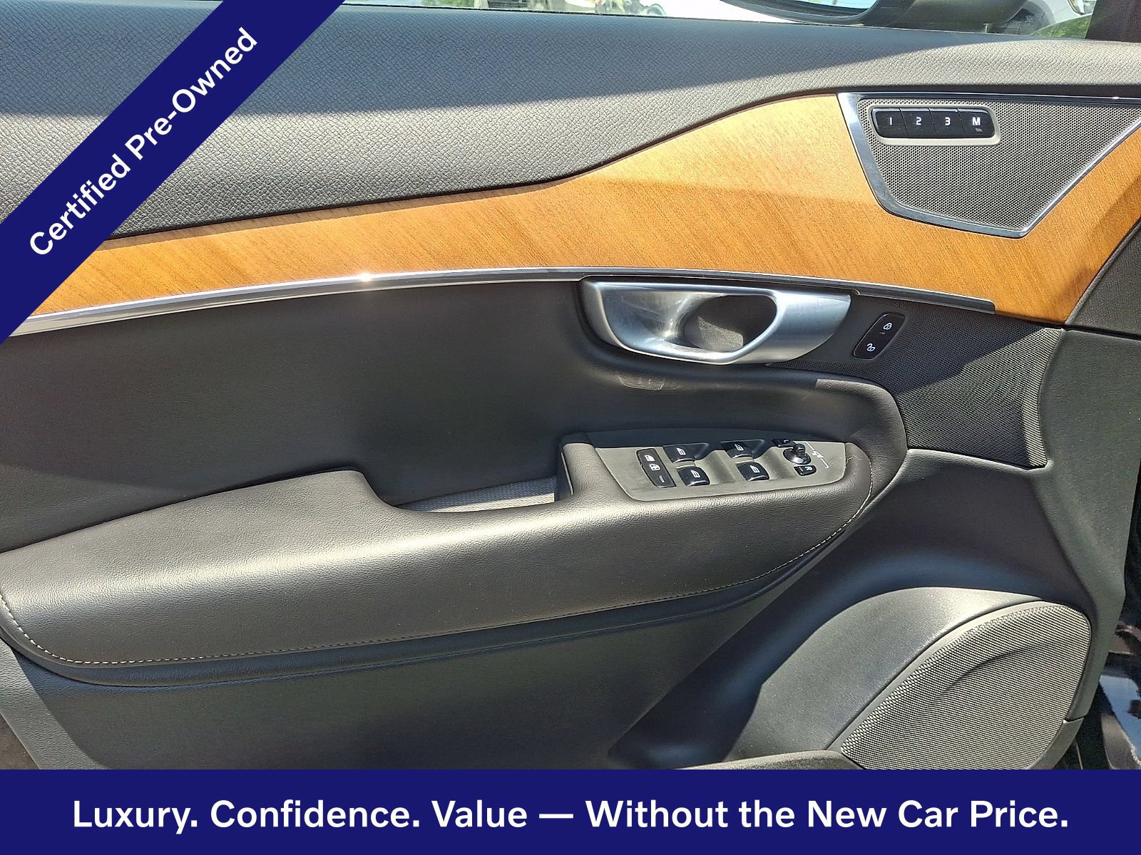 Certified 2024 Volvo XC90 B6 Plus w/ Protection Package AWD/4WD image 13
