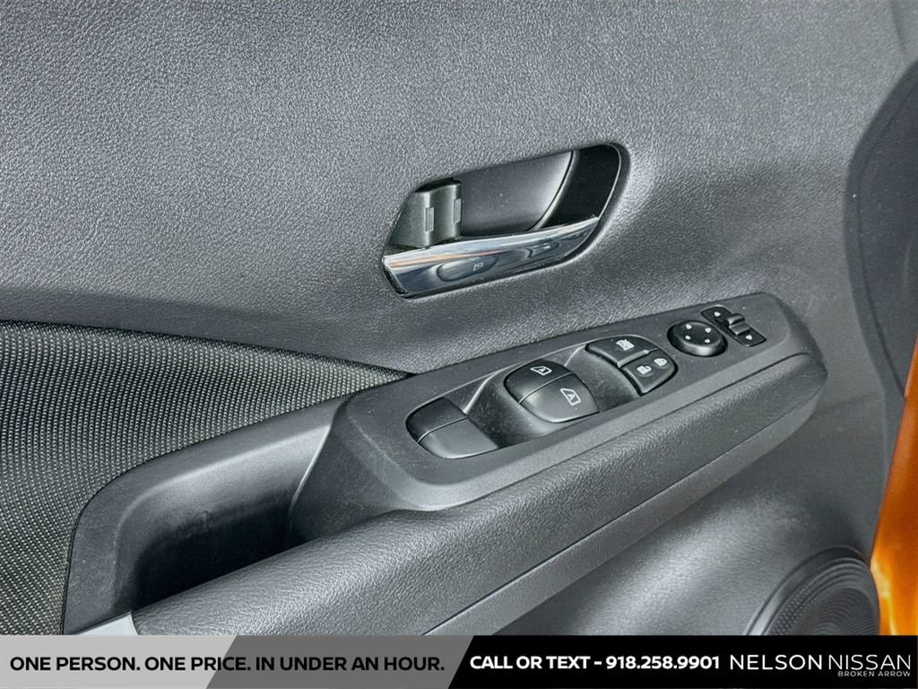Used 2023 Nissan Kicks SV FWD image 17
