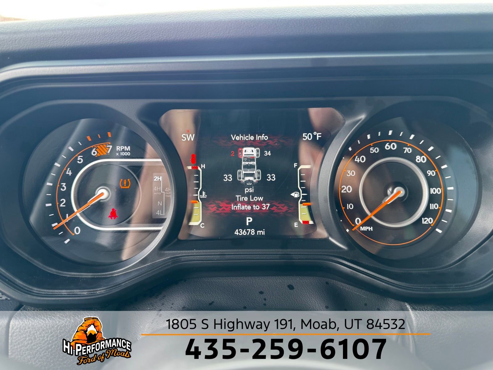 Used 2024 Jeep Wrangler Unlimited Rubicon AWD/4WD image 26