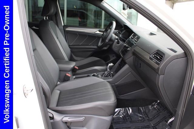 Used 2022 Volkswagen Tiguan SE R-Line AWD/4WD image 20