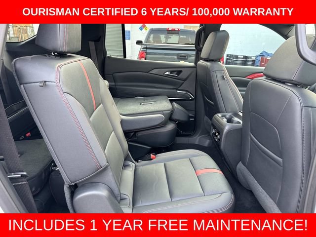 Used 2025 Chevrolet Traverse RS w/ LPO, Cargo Package AWD/4WD image 13
