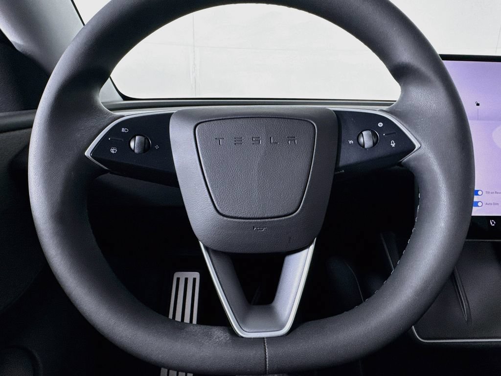 Used 2026 Tesla Model Y 2WD image 54